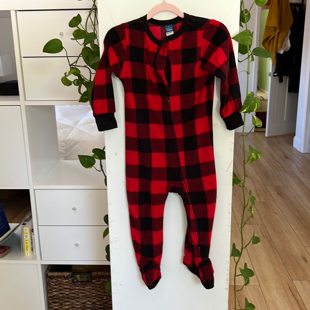 Buffalo plaid Footie PJ size 2T